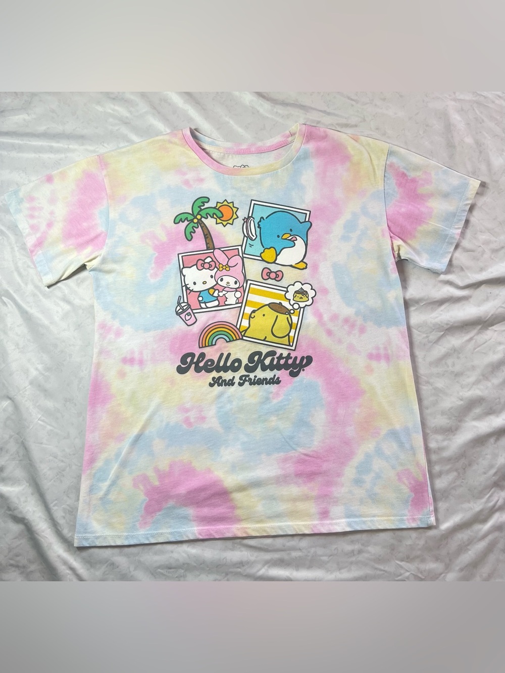 Hello Kitty and Friends Girls Short Sleeve Pastel Tie-Dye Grapjic T-shirt, XL